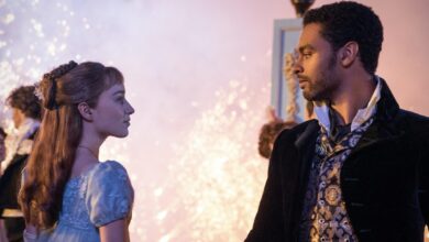 Bridgerton Author Shares Advice on Writing and Life