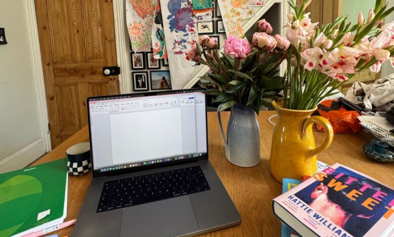 Where I Write: Hattie Williams Where I Write: Hattie Williams